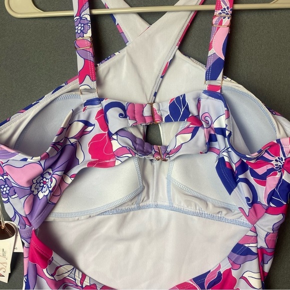 NEW Lysa Plus size 0X "Kylie" swimsuit Floral Keyhole Halter One-Piece Swimsuit - Picture 7 of 10